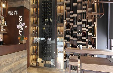 Oinohoros-Wine Bar & Shop