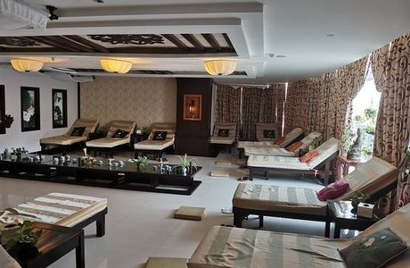Golden Lotus Spa