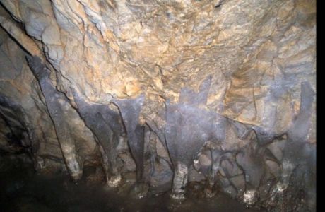 Petropavlovskaya Cave