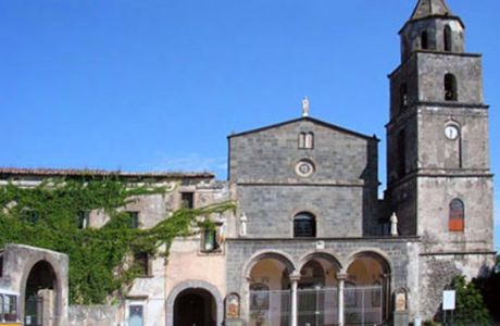 Parrocchia Santa Croce in Santa Maria del pozzo
