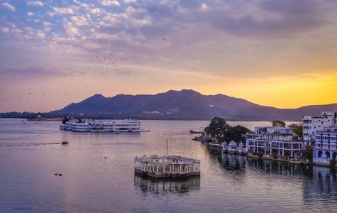 Lake Pichola 1