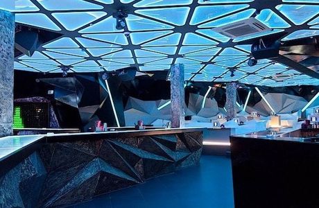 Black House Club