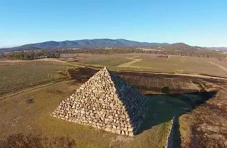 Ballandean Pyramid