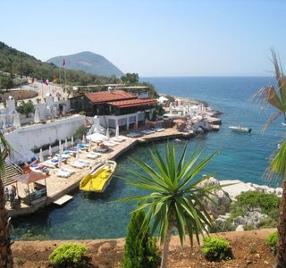 Kalamar Beach Club