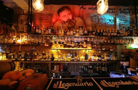 Hemingway Tirana
