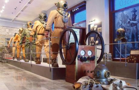 The Museum of Underwater Activities