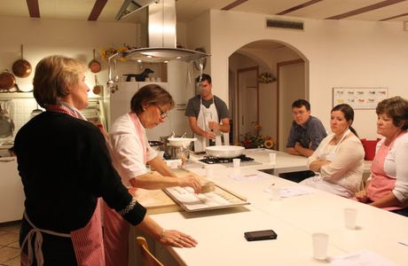 Scuola di Cucina di Lella
