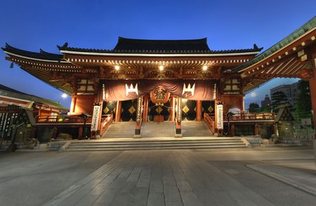 The Site of Hyotan Pond and Ryounkaku