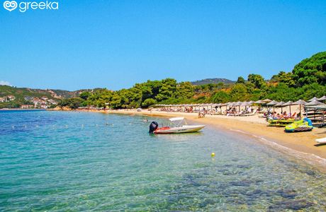 Vromolimnos Beach