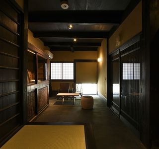 Shinozuka Residence