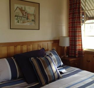 Granite Ridge Wines - Cellar Door & Fergie's Hill Cottage