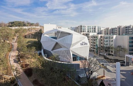 Zaro Cultural Gallery