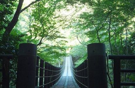 Hananuki Valley