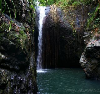 Kuyawyaw Falls