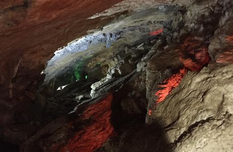 Vorontsovskaya Cave