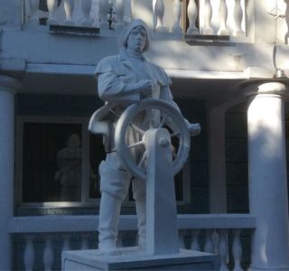 Sculpture the Sailor