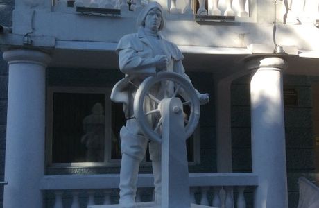 Sculpture the Sailor