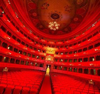Teatro Comunale Luciano Pavarotti