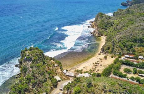 Pantai Ngobaran