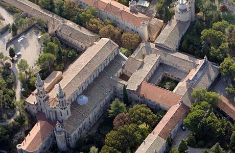 Abbaye Saint-Michel de Frigolet