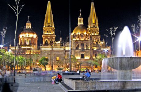 Guadalajara de Noche