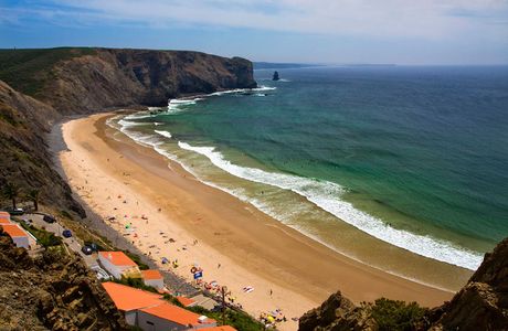 Arrifana Beach