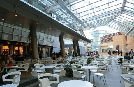Roppongi Hills, Shop & Restaurant