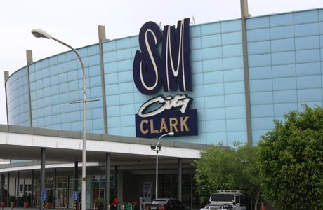 SM City Clark