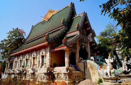 Wat Ming Muang