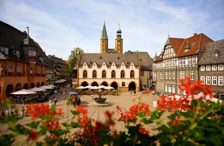 Moritz-von-Sachsen-Platz