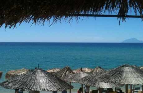 KOO Beach Bar