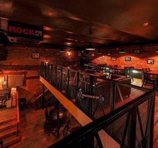 La Grange Rock Bar