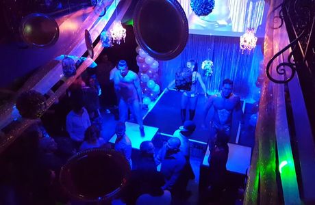 Piranha Club & Lounge