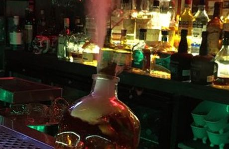 Spitaki Cocktail Bar