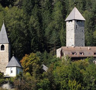 Schloss Neuhaus Gais