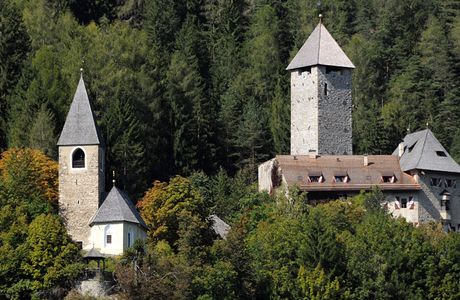 Schloss Neuhaus Gais