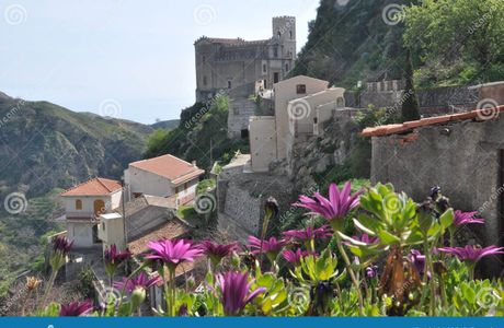 Torre Del Grifo Village
