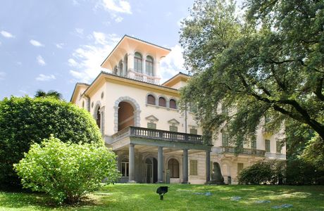 Villa Piva, detta "dei Cedri"