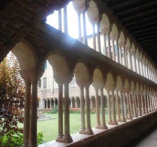 Chiostro dei Canonici