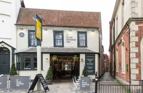 Ye Olde Coach & Horses Inn