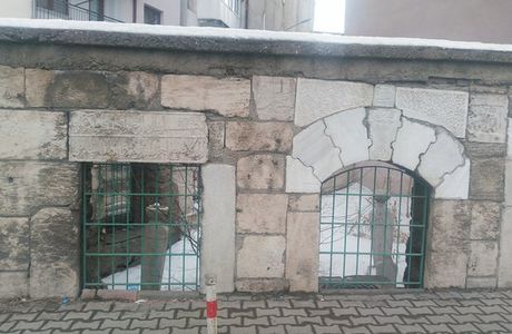 Celtek Baba Turbesi