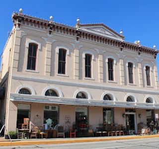 Simon Theatre