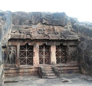 Mogalarajapuram Caves