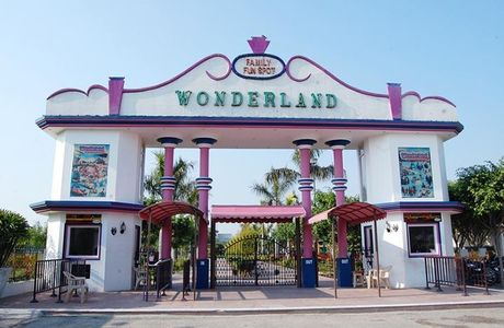 Wonderland Theme Park