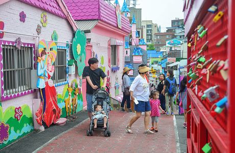 Songwol-dong Fairytale Village