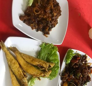 Kampung Koh Market