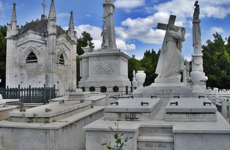 Colonial cemetery