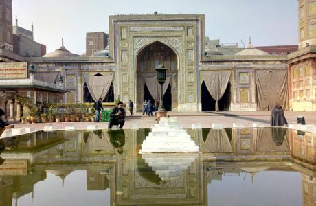 Masjid Gulshan Dadan Khan