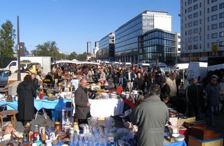 Marche Aux Puces Bromont