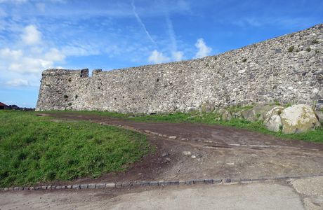 Vale Castle